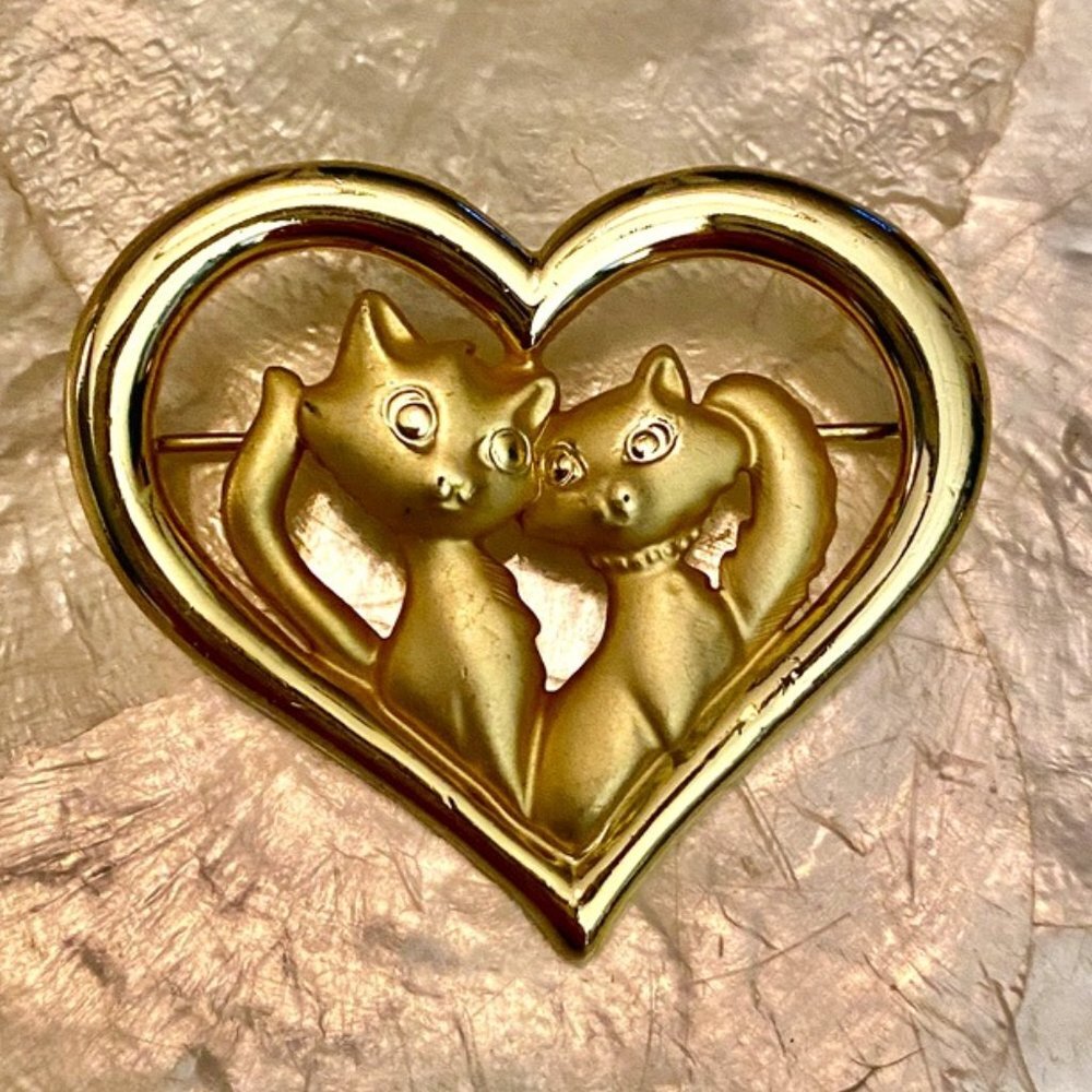 3 For $25! Vintage Danecraft Two Cats  Gold Tone Brooch